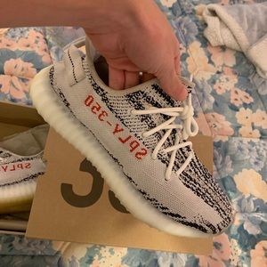 Yeezy zebra 350